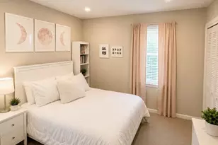 708 Windsor Dr, Framingham, MA 01701 - Photo 8