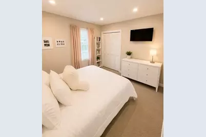 708 Windsor Dr #708, Framingham, MA 01701 - Photo 6