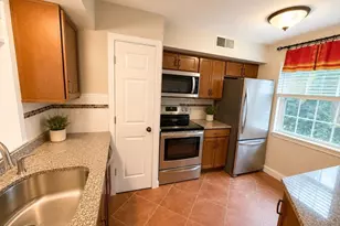 708 Windsor Dr, Framingham, MA 01701 - Photo 2