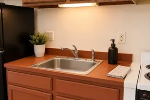 8 Exchange Ct, Waltham, MA 02452 - Photo 2