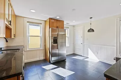 30 Tuttle St. #2, Boston, MA 02125 - Photo 4