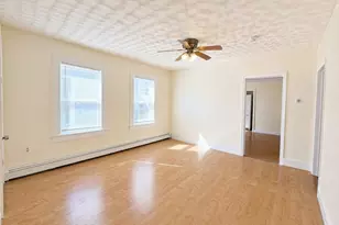 33 S Whipple St, Lowell, MA 01852 - Photo 4