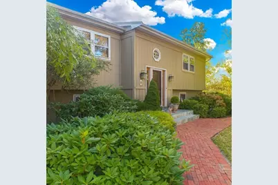 6 Gary Dr, Mattapoisett, MA 02739 - Photo 4