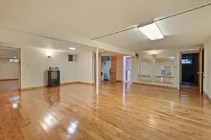 50 Franklin St, Brookline, MA 02445 - Photo 26