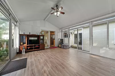 50 Franklin St, Brookline, MA 02445 - Photo 10