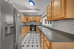 50 Franklin St, Brookline, MA 02445 - Photo 8