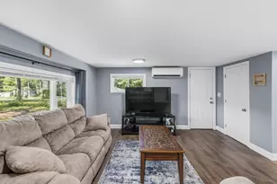 8 Violet St, Lakeville, MA 02743 - Photo 24