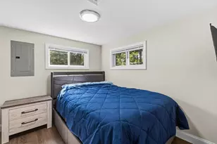 8 Violet St, Lakeville, MA 02743 - Photo 18
