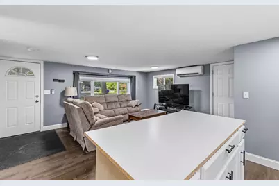 8 Violet St, Lakeville, MA 02743 - Photo 16