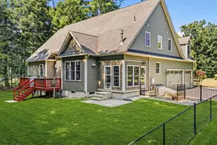 17 Bissonnette Cir, Southampton, MA 01073 - Photo 4
