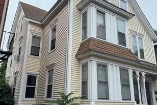 13 Howard St, Salem, MA 01970 - Photo 2