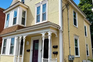 13 Howard St, Salem, MA 01970 - Photo 1
