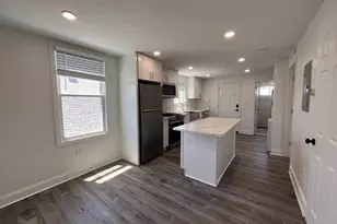 336 Lowell St, Somerville, MA 02145 - Photo 8