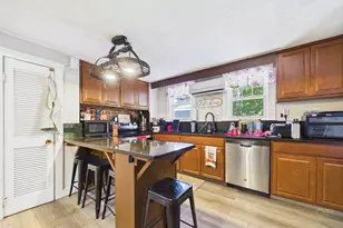 85 Alfred Lord Blvd, Taunton, MA 02780 - Photo 12