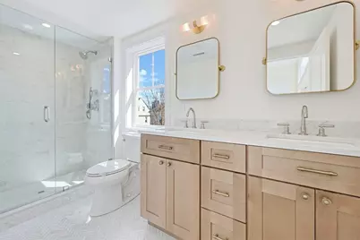 257Rb Market Street #B, Boston, MA 02135 - Photo 18