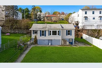 25 Johnson St, Worcester, MA 01604 - Photo 2