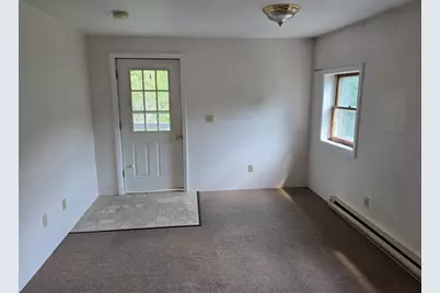 189 West Main St #4, Orange, MA 01364 - Photo 2