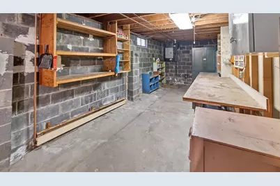 23 Thompson, East Longmeadow, MA 01028 - Photo 28