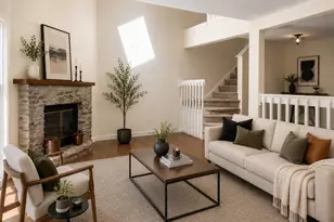 1018 Pleasant St, Weymouth, MA 02189 - Photo 2