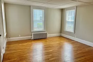 9 Arlington St, Reading, MA 01867 - Photo 6