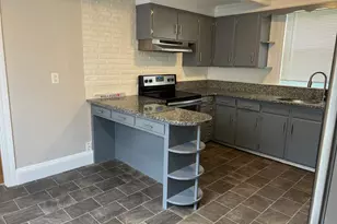 9 Arlington St, Reading, MA 01867 - Photo 10