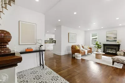 9 Robbins St, Waltham, MA 02453 - Photo 2