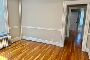 9 Arlington St, Reading, MA 01867 - Photo 6