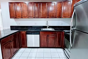 7 Oakcrest Rd, Boston, MA 02136 - Photo 2