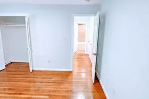 7 Oakcrest Rd, Boston, MA 02136 - Photo 6