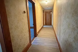 16 Holt St, Fitchburg, MA 01420 - Photo 4
