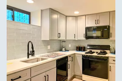 366 Walnut Ave #G, Boston, MA 02119 - Photo 6