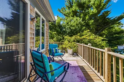 476 Sconticut Neck Rd, Fairhaven, MA 02719 - Photo 22
