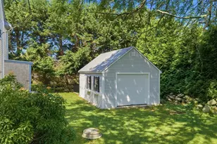 476 Sconticut Neck Rd, Fairhaven, MA 02719 - Photo 34