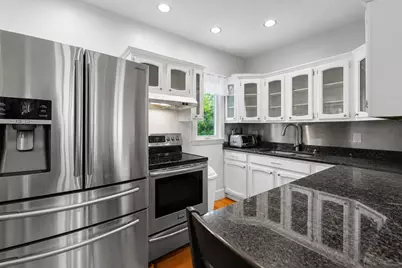 476 Sconticut Neck Rd, Fairhaven, MA 02719 - Photo 8