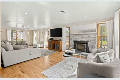 1 Pat Rose Way, Rockland, MA 02370 - Photo 12