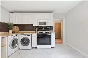 186 West St, Malden, MA 02148 - Photo 16