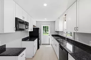 71 Beech St, Palmer, MA 01069 - Photo 8