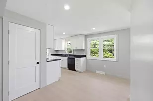 71 Beech St, Palmer, MA 01069 - Photo 16