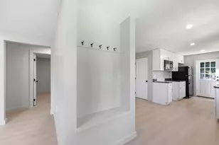 71 Beech St, Palmer, MA 01069 - Photo 4