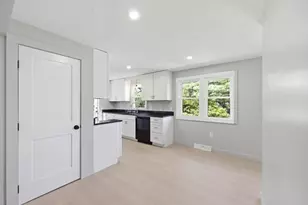 71 Beech St, Palmer, MA 01069 - Photo 14