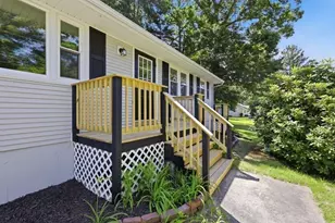 71 Beech St, Palmer, MA 01069 - Photo 2