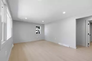 71 Beech St, Palmer, MA 01069 - Photo 18