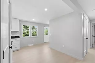 71 Beech St, Palmer, MA 01069 - Photo 12