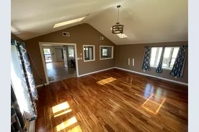 55 Barbara Ave, Auburn, MA 01501 - Photo 10