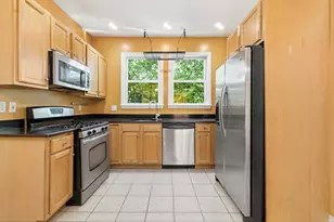 84 Line St, Somerville, MA 02143 - Photo 4