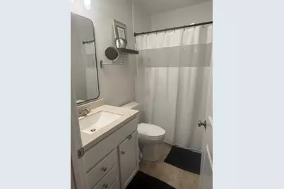 445 Berlin St #7, Clinton, MA 01510 - Photo 12