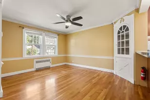 76 Clearwater Dr, Boston, MA 02126 - Photo 8