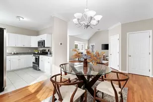 35 Tea Party Way, Malden, MA 02148 - Photo 22
