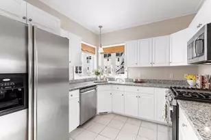 35 Tea Party Way, Malden, MA 02148 - Photo 20