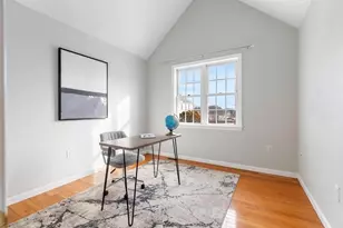 35 Tea Party Way, Malden, MA 02148 - Photo 10